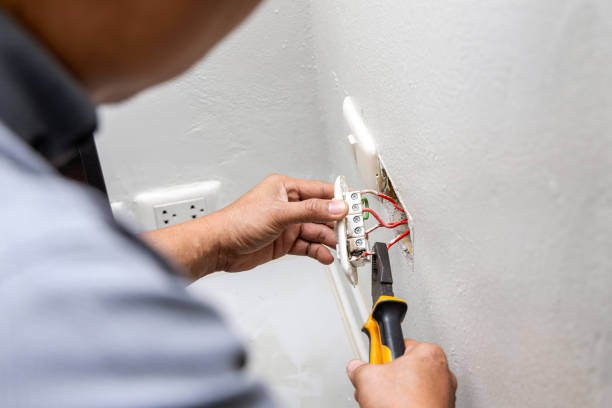 Best Emergency Electrical Repair  in Springfield, OR